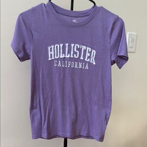 Hollister Purple Short Sleeve Tee Classic Crew Neck